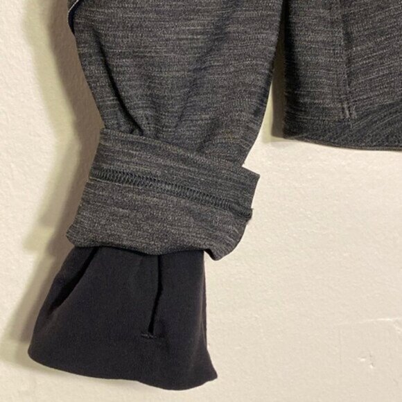 Lululemon Define Jacket Women's 6 Gray Black Full Zip Pockets Peplum Thumb Holes - Picture 13 of 16